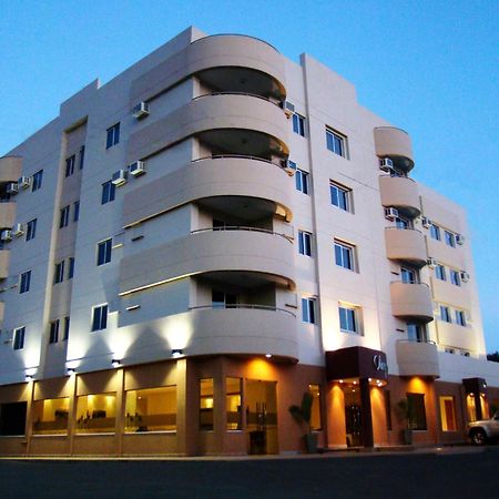 Olimpo Hotel&Suites Itauguá Exterior foto